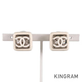 CHANEL Earring