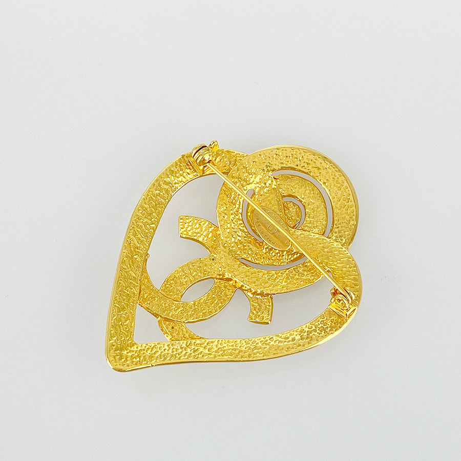CHANEL heart Brooch