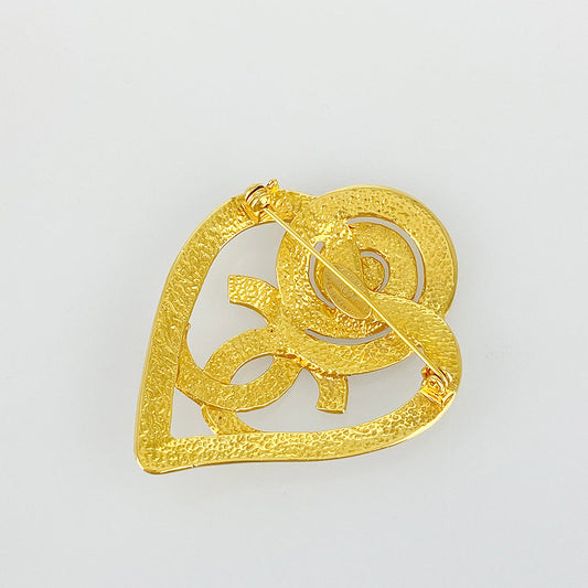CHANEL heart Brooch