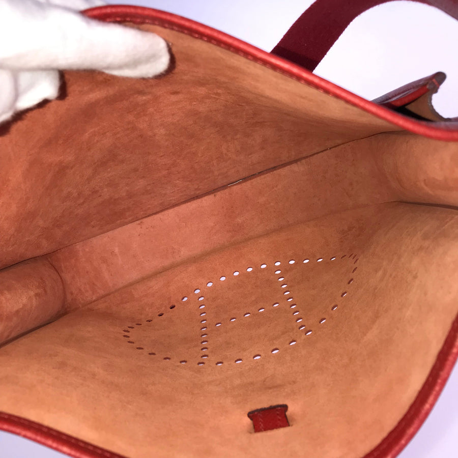HERMES Evelyn 2 PM ? H carved seal SilverHardware made in 2004 Shoulder Bag