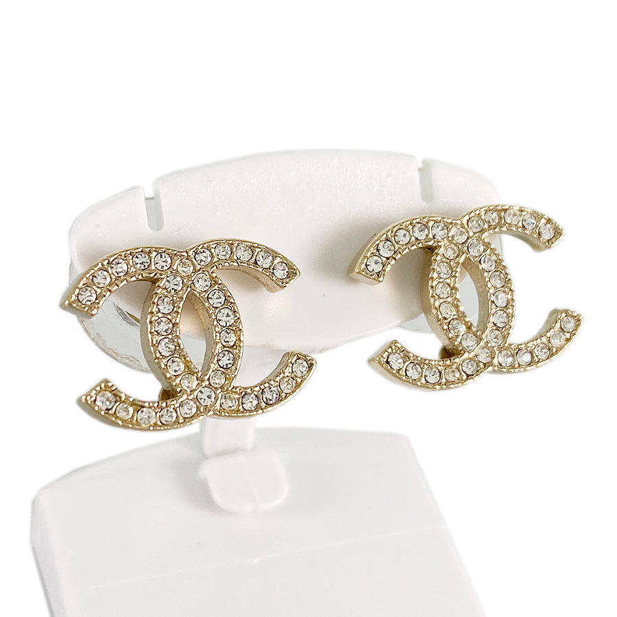 CHANEL Earring