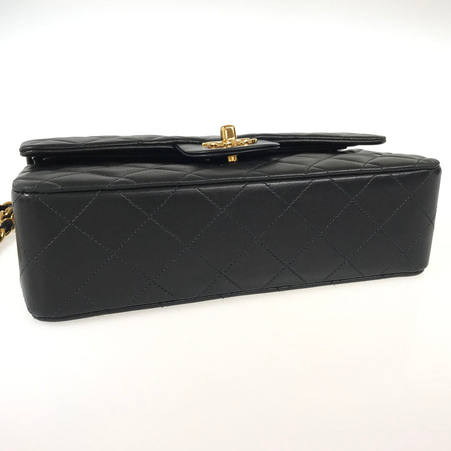 CHANEL Matelasse Shoulder bag