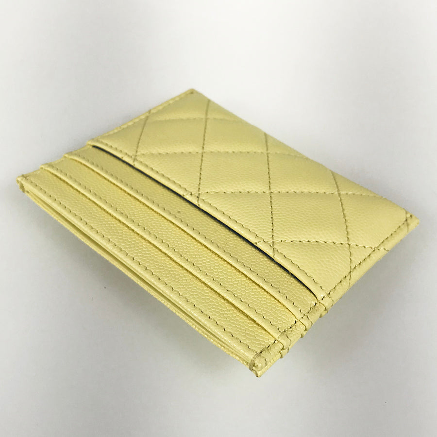 CHANEL Matelasse Card case