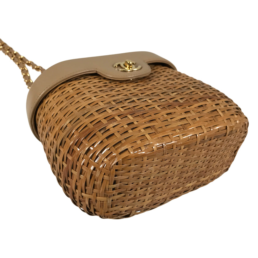 CHANEL Shoulder bag