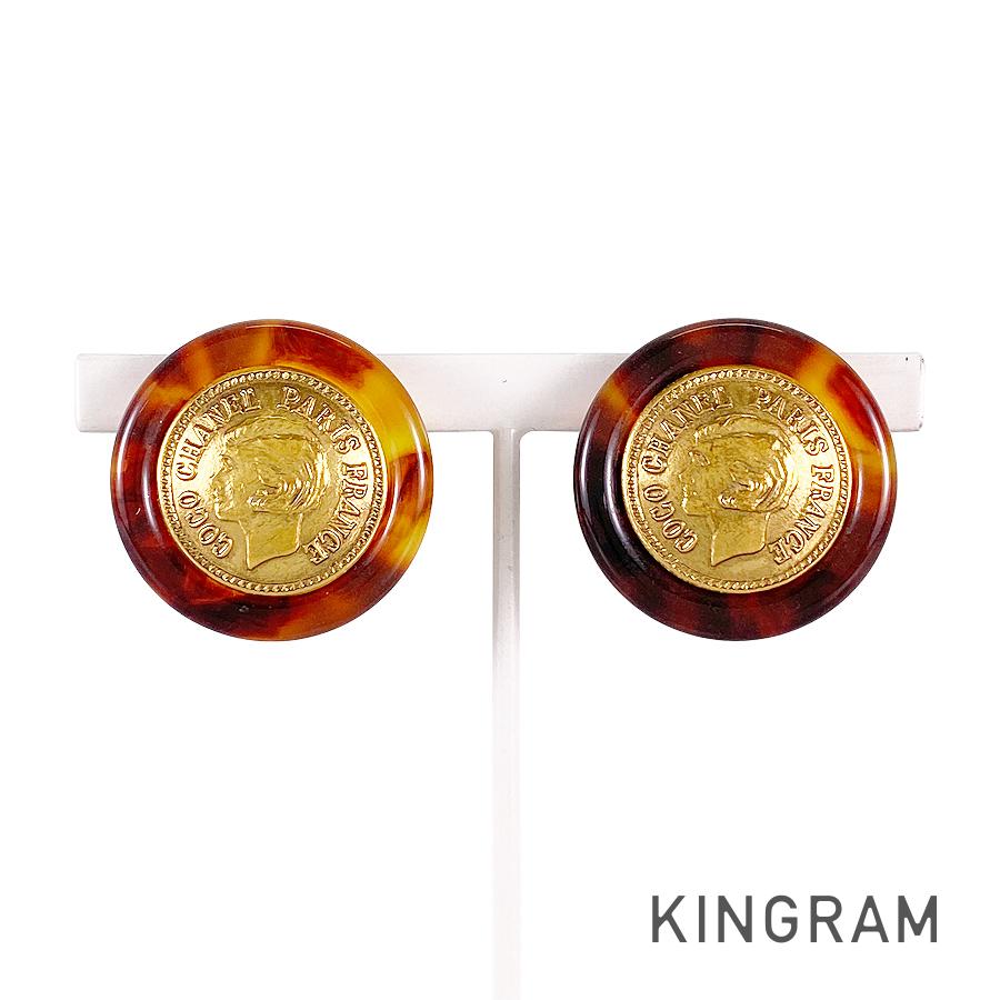 CHANEL Earring
