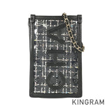 CHANEL Pochette