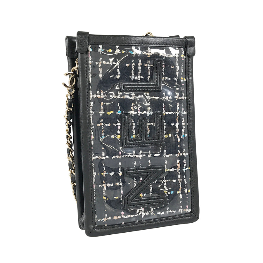 CHANEL Pochette