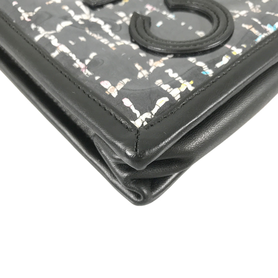 CHANEL Pochette