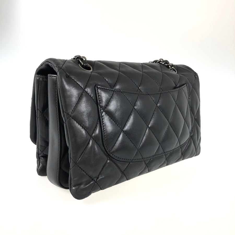 CHANEL Matelasse Shoulder bag