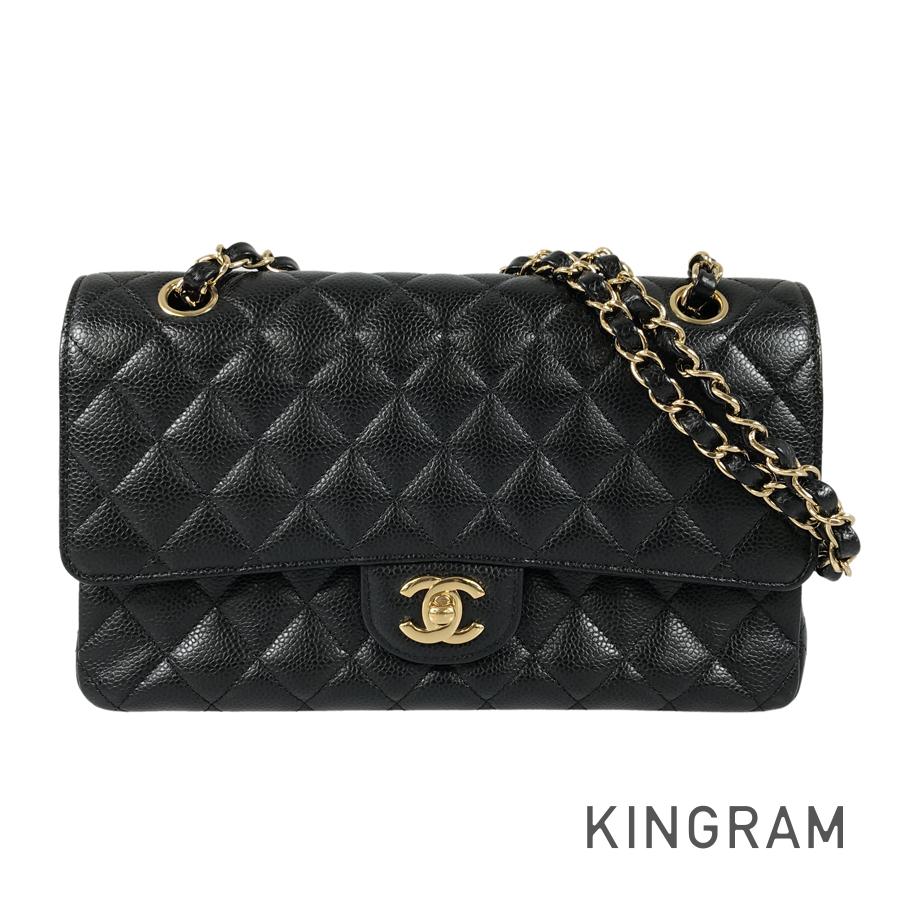 CHANEL Matelasse Shoulder bag