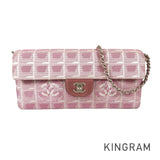 CHANEL New Travel Chocolate bar Shoulder bag