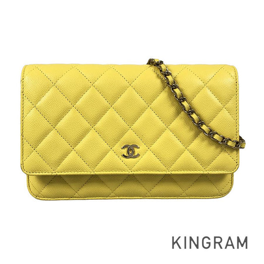 CHANEL Matelasse Wallet bag