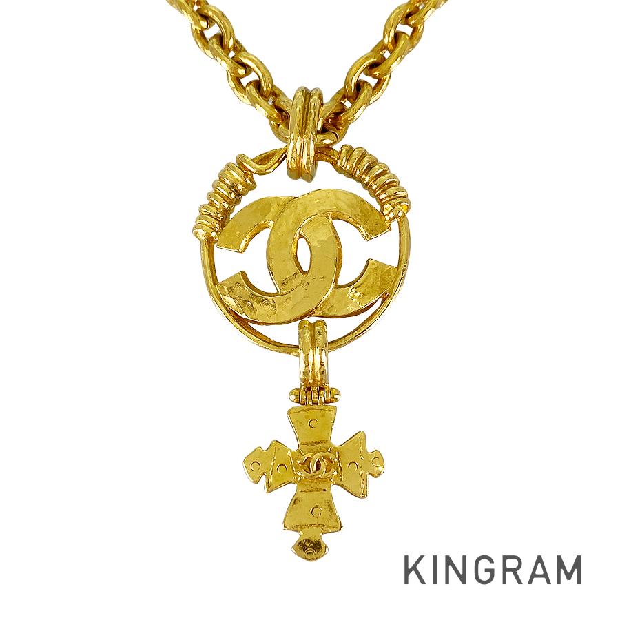 CHANEL Long necklace