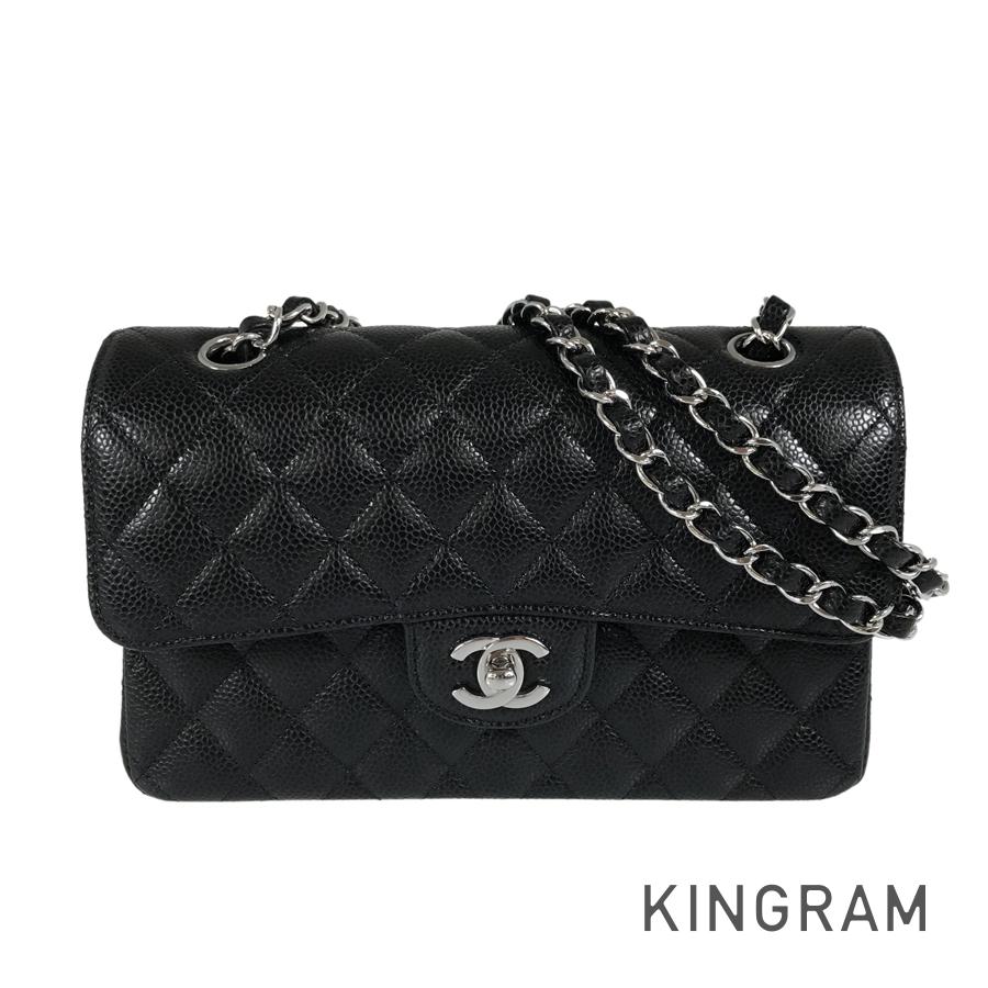 CHANEL Matelasse 23 Shoulder bag