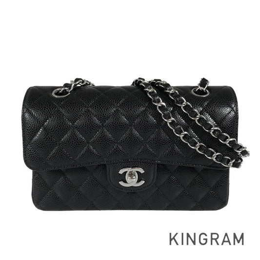 CHANEL Matelasse 23 Shoulder bag