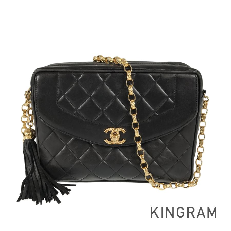 CHANEL Matelasse Shoulder bag