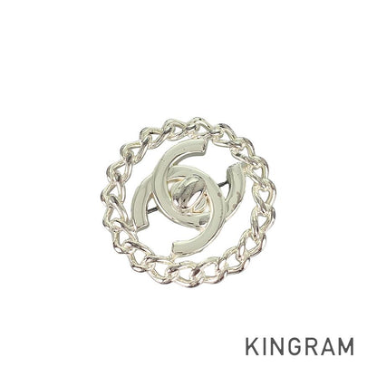 CHANEL Brooch