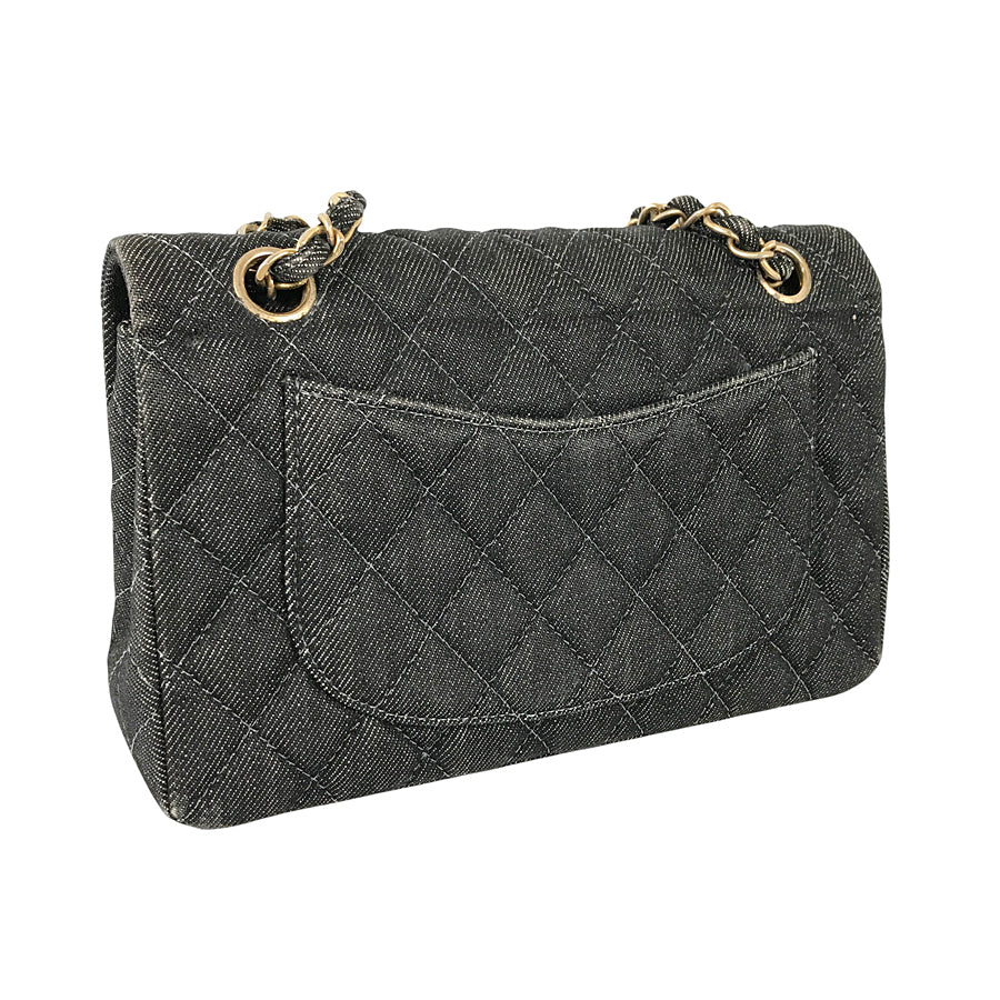 CHANEL Matelasse 23 Shoulder bag