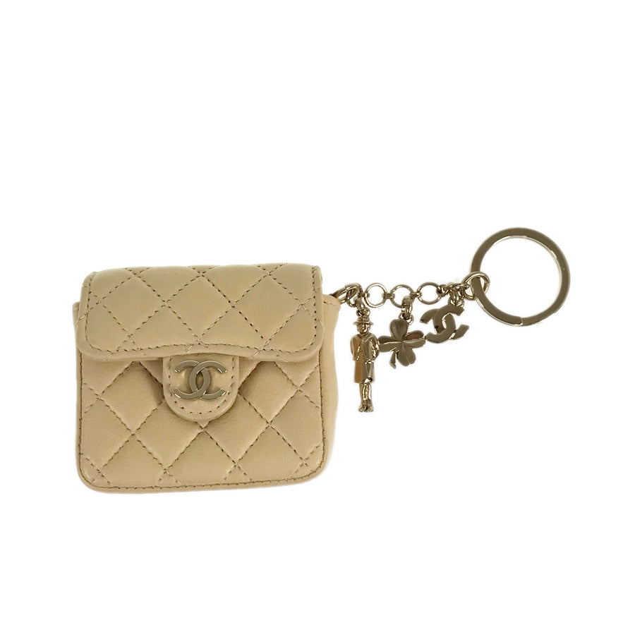CHANEL Mini Mini Matelasse Bag Key Ring Key Holder Bag Charm COCO Mark Clover Motif key ring