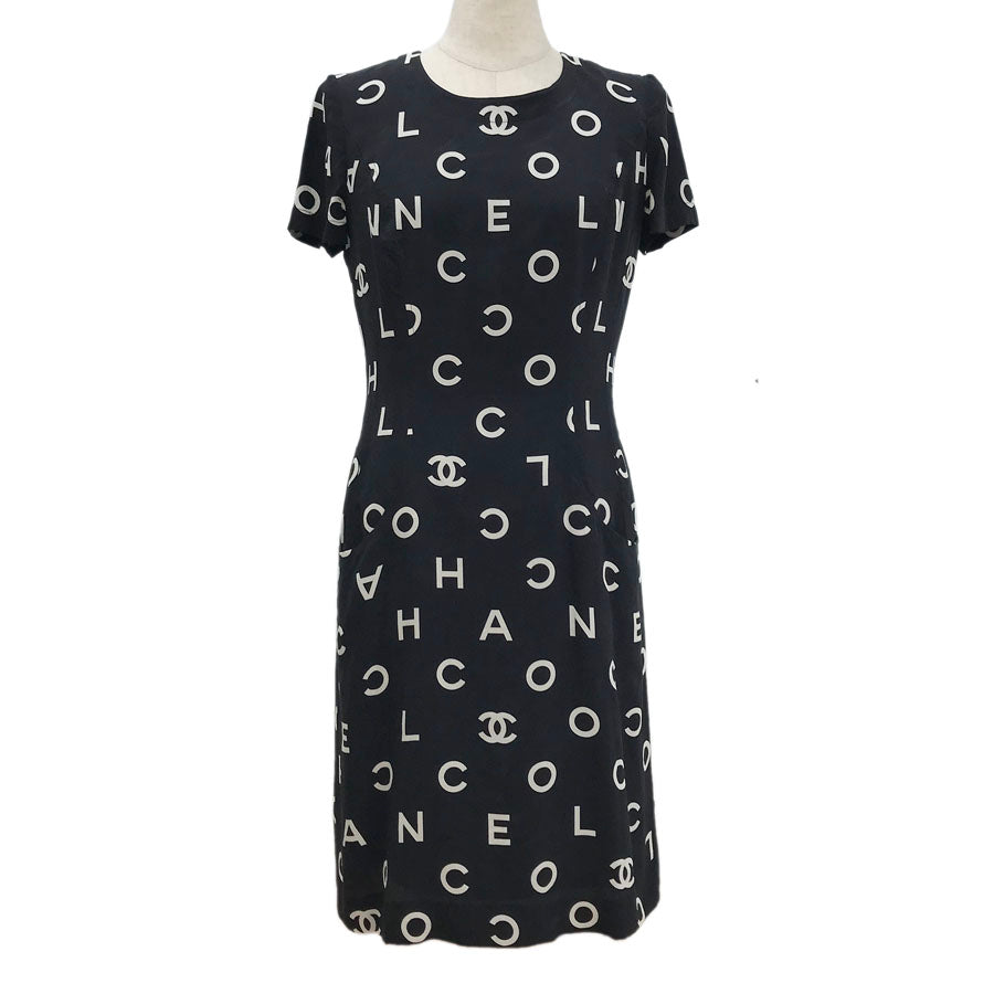 CHANEL P07742V05558 Women's Dresses