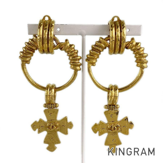 CHANEL   cross Earring
