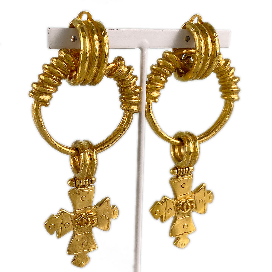 CHANEL   cross Earring