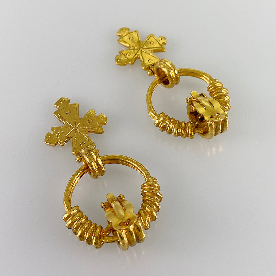 CHANEL   cross Earring