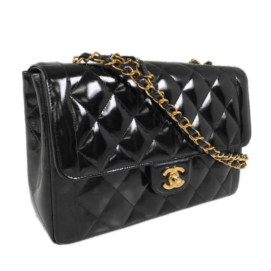 CHANEL Matelasse 25 Shoulder bag