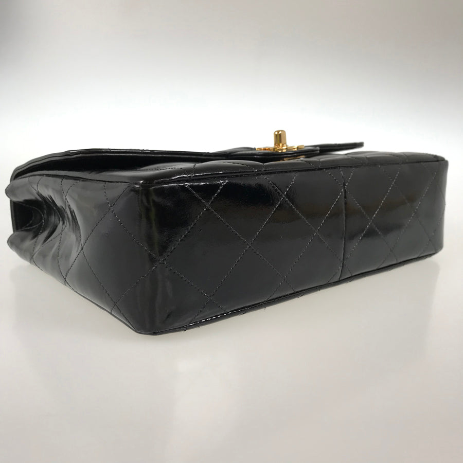 CHANEL Matelasse 25 Shoulder bag
