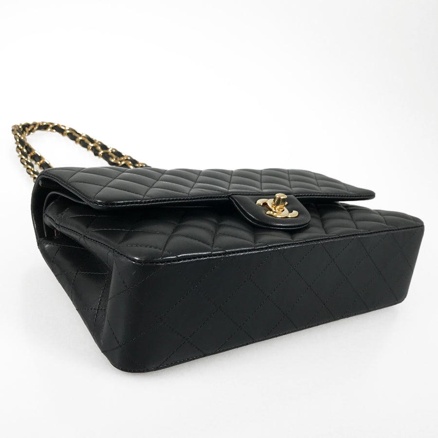 CHANEL Matelasse 25 Shoulder bag