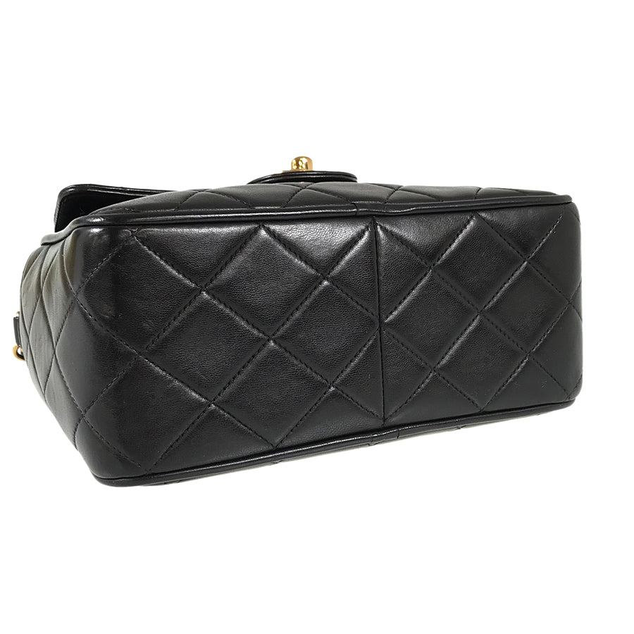 CHANEL Matelasse Shoulder bag