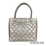 CHANEL Reissue Tote Tote bag