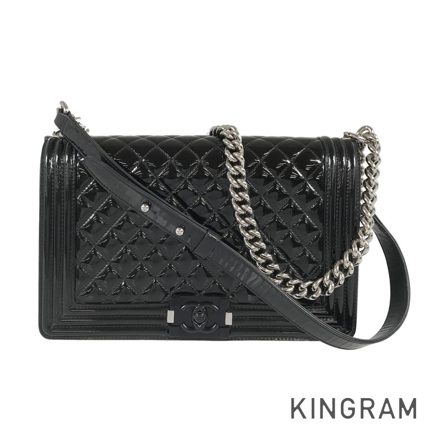 CHANEL Boy Chanel Shoulder bag