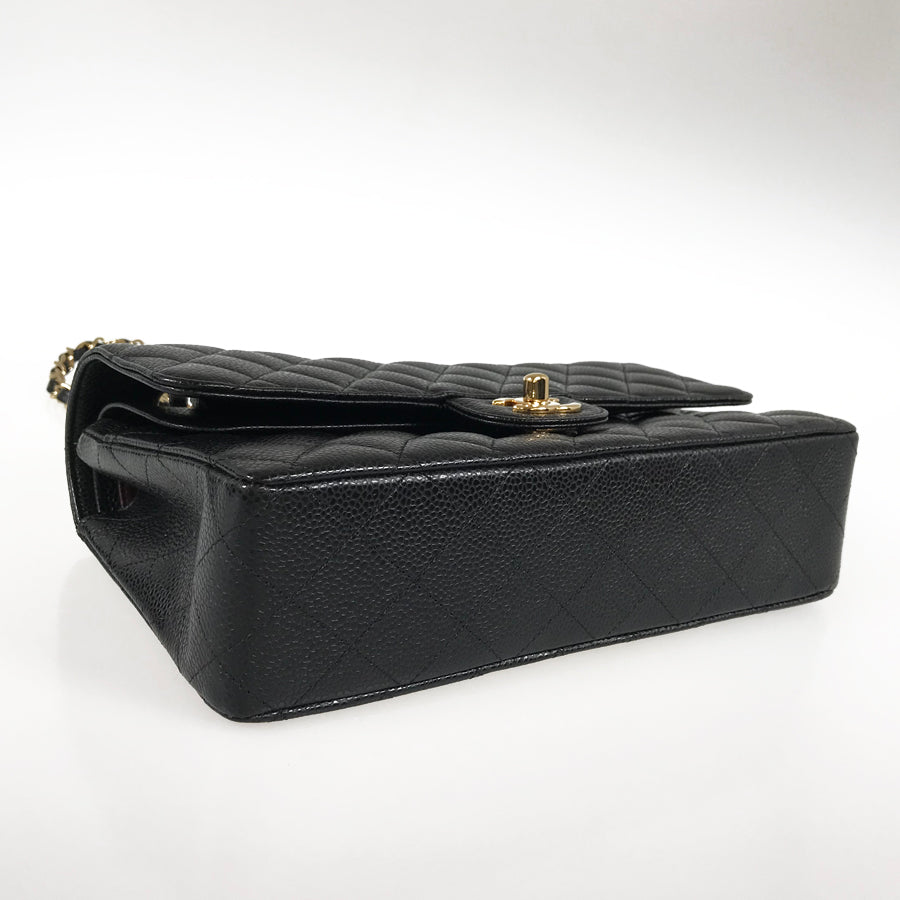 CHANEL Matelasse 25 Shoulder bag