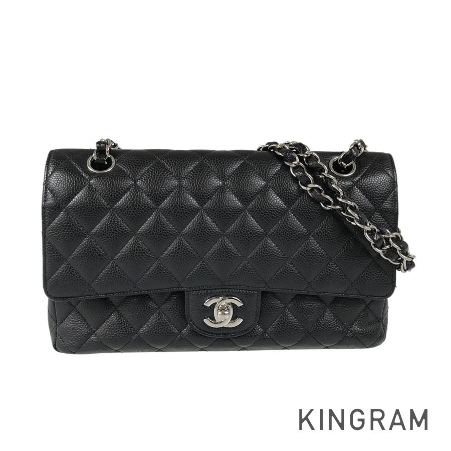 CHANEL Matelasse 25 Shoulder bag