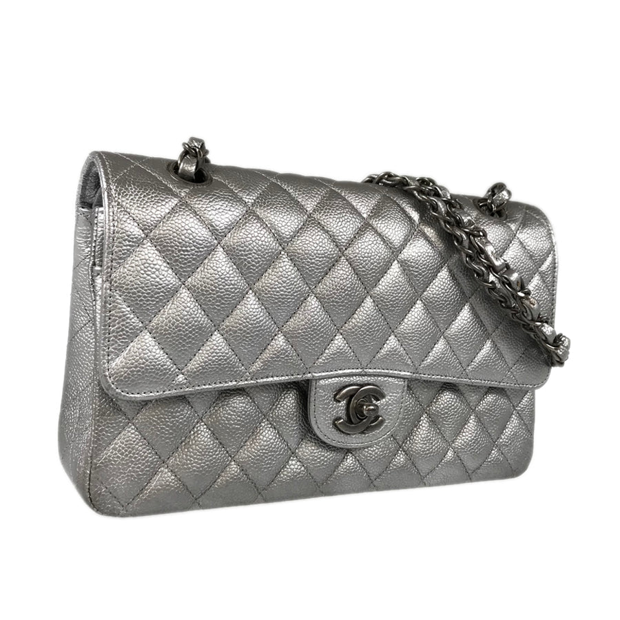 CHANEL Matelasse 25 Shoulder bag