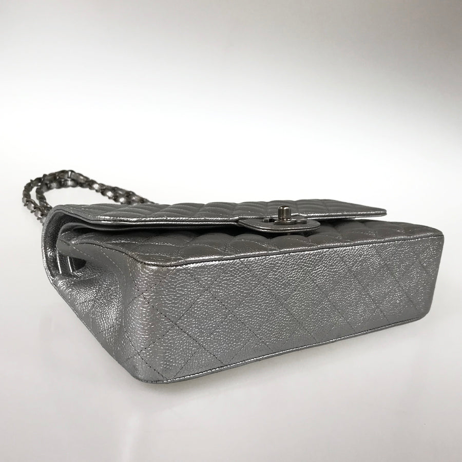 CHANEL Matelasse 25 Shoulder bag