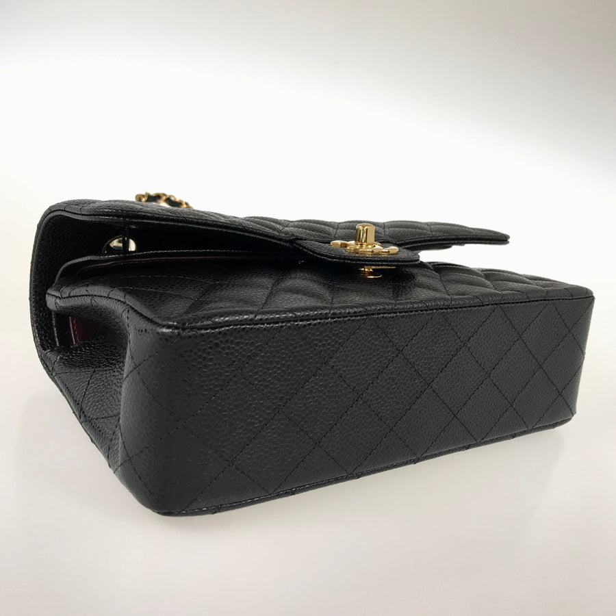CHANEL Matelasse 23 Shoulder bag