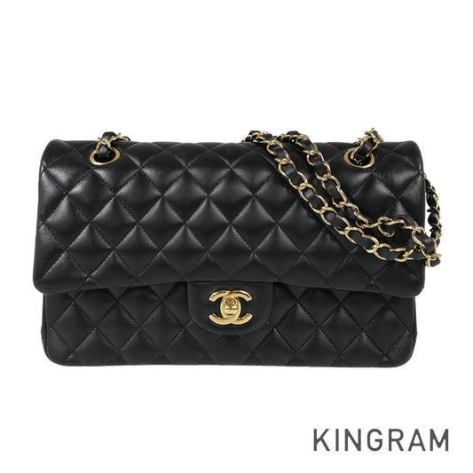 CHANEL Matelasse 25 Shoulder bag