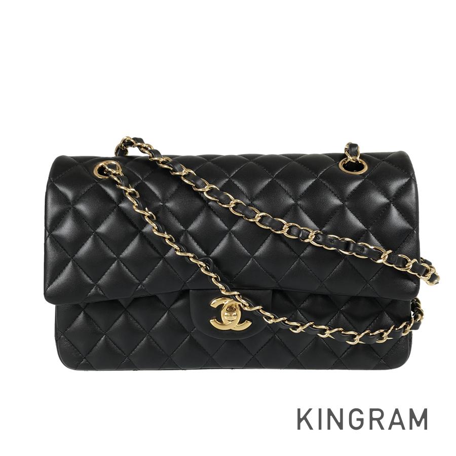 CHANEL Matelasse 25 Shoulder bag
