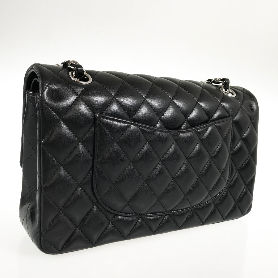 CHANEL Matelasse 25 Shoulder bag