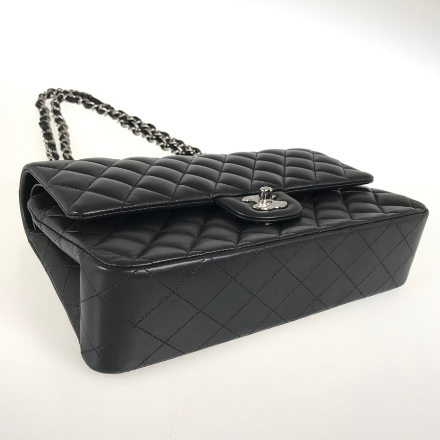 CHANEL Matelasse Shoulder bag