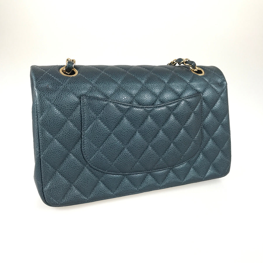 CHANEL Matelasse 25 Shoulder bag