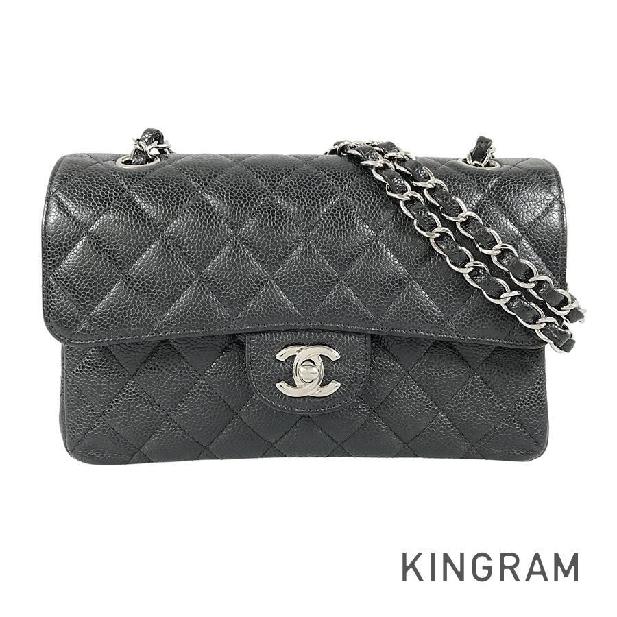 CHANEL Matelasse 23 Shoulder bag