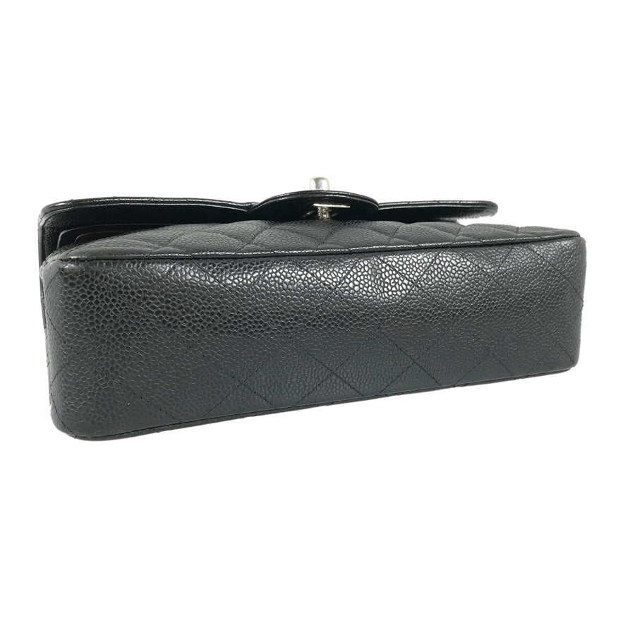CHANEL Matelasse 23 Shoulder bag