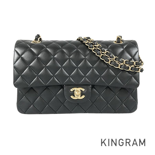 CHANEL Matelasse 25 Shoulder bag