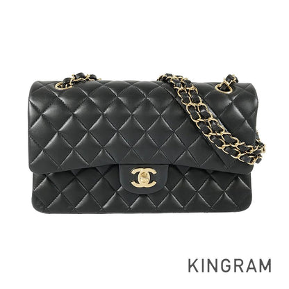 CHANEL Matelasse 25 A01112 Shoulder bag