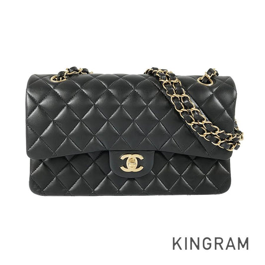 CHANEL Matelasse 25 A01112 Shoulder bag