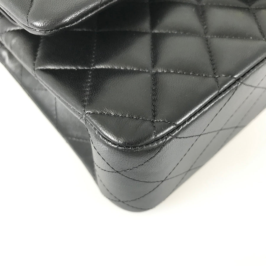 CHANEL Matelasse 25 A01112 Shoulder bag