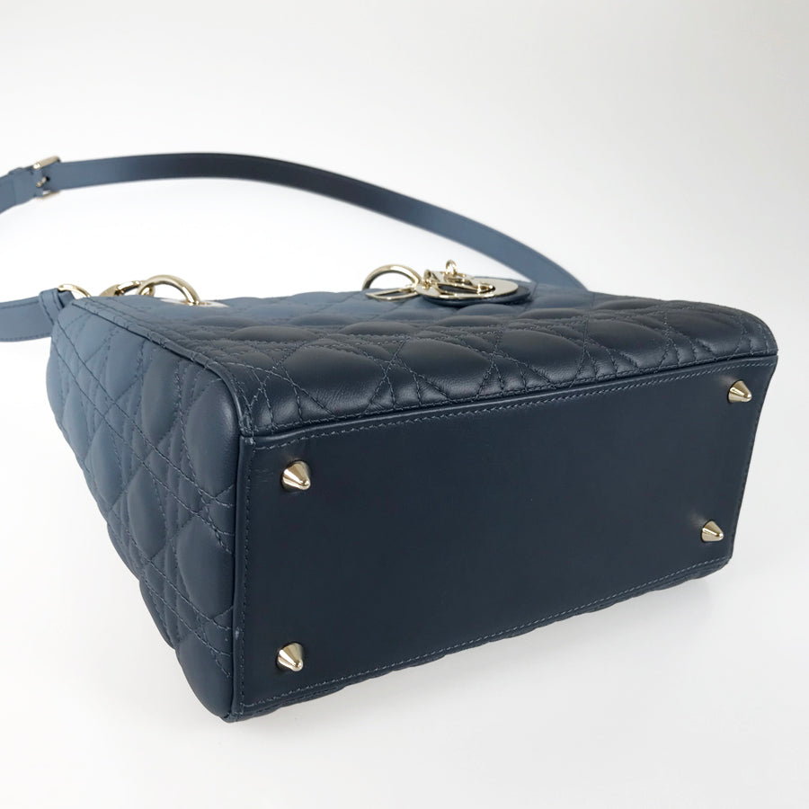 Dior Lady Dior medium Hand bag